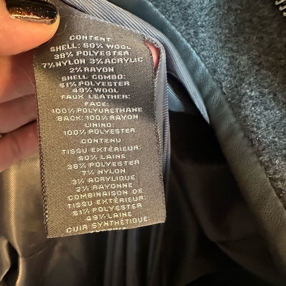 GORGEOUS Vince Camuto 3/4 length wool coat, size L - Picture 11 of 12